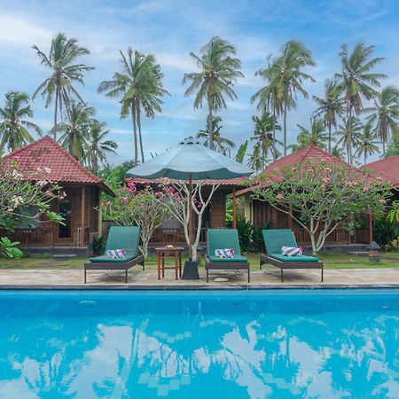 Rijet Villa Beach & Restaurant Ped Bagian luar foto