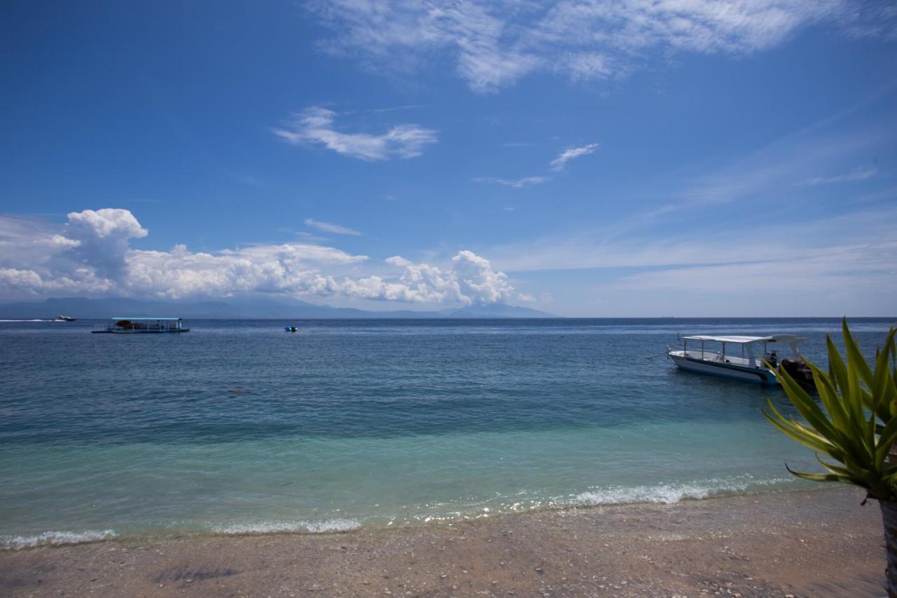 Rijet Villa Beach & Restaurant Ped Bagian luar foto