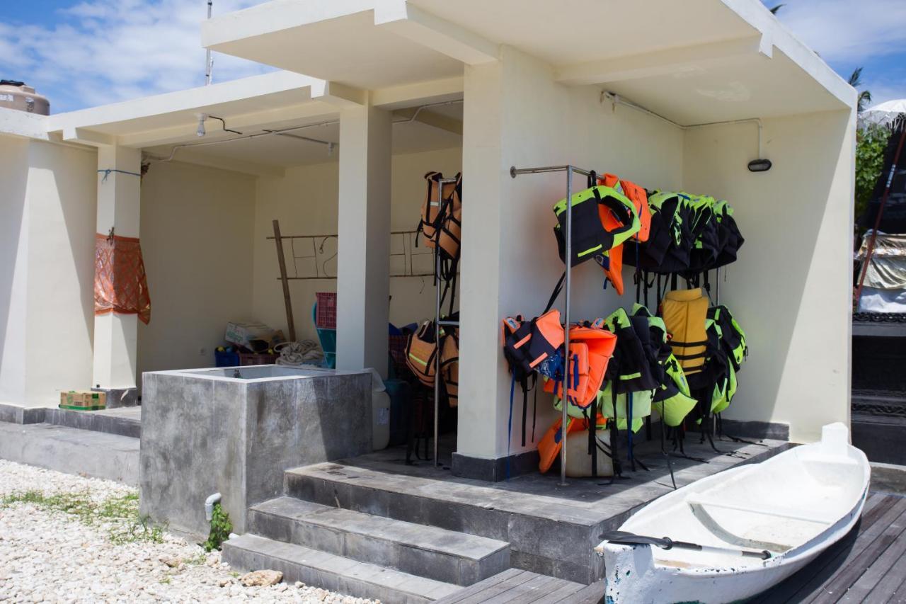 Rijet Villa Beach & Restaurant Ped Bagian luar foto