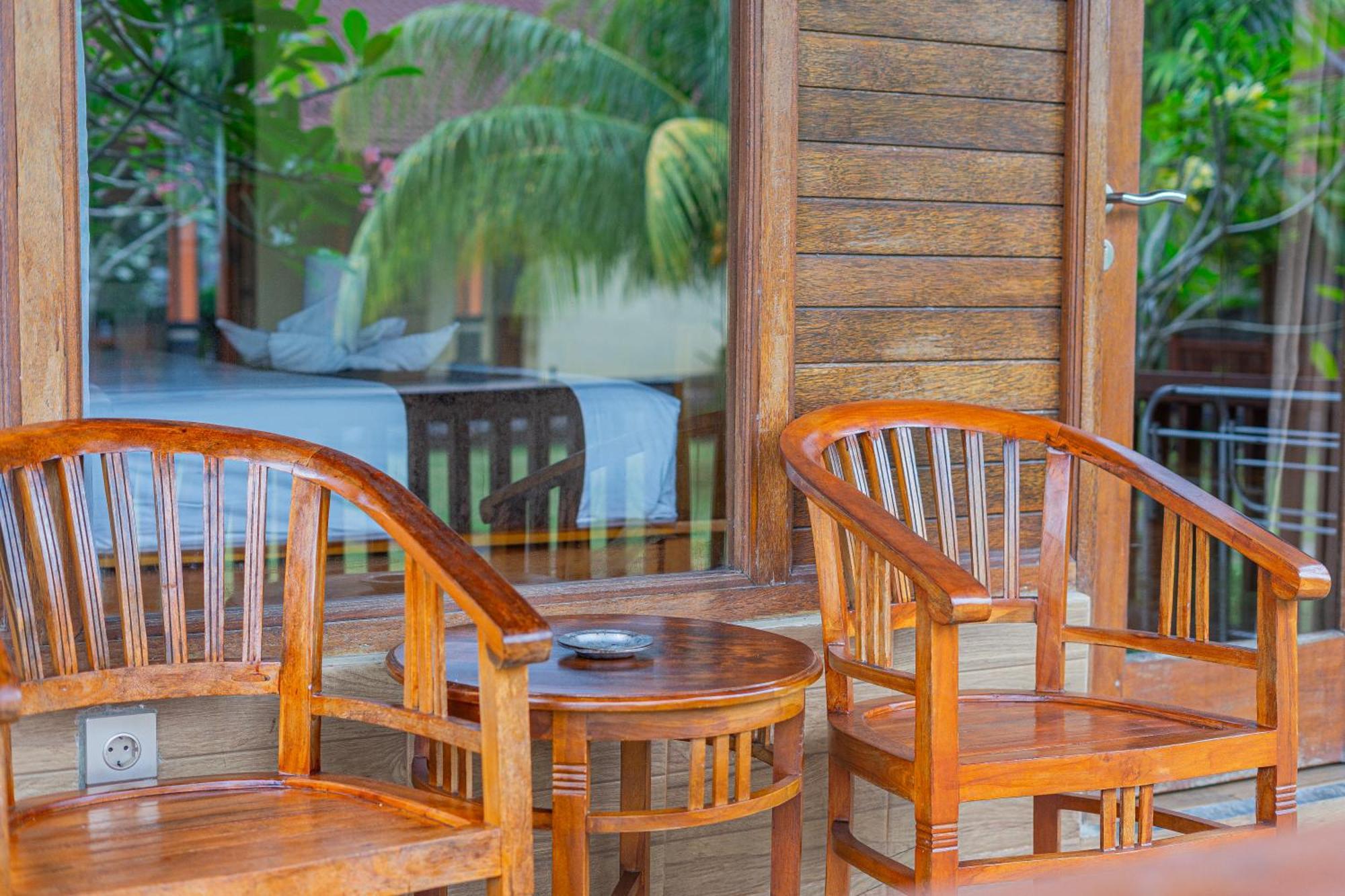 Rijet Villa Beach & Restaurant Ped Bagian luar foto